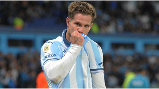 Triunfo clave para Racing: venció a Central Córdoba y se acerca a los octavos de final