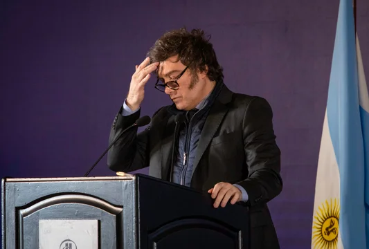 Vuelve a caer la confianza en el Gobierno de Milei