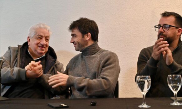 Torres anunció la construcción de un nuevo complejo turístico de primer nivel en Esquel