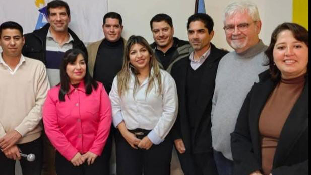 Libertarios en la carrera 2025