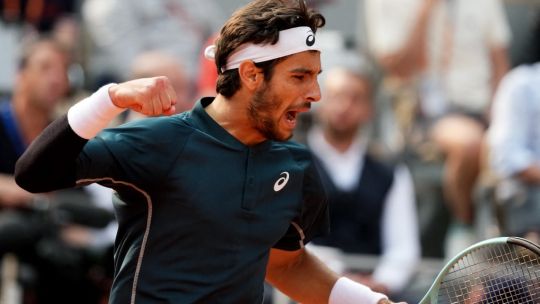 Lorenzo Musetti brilla en Roland Garros 2025: cuánto ganará por su histórica participación?