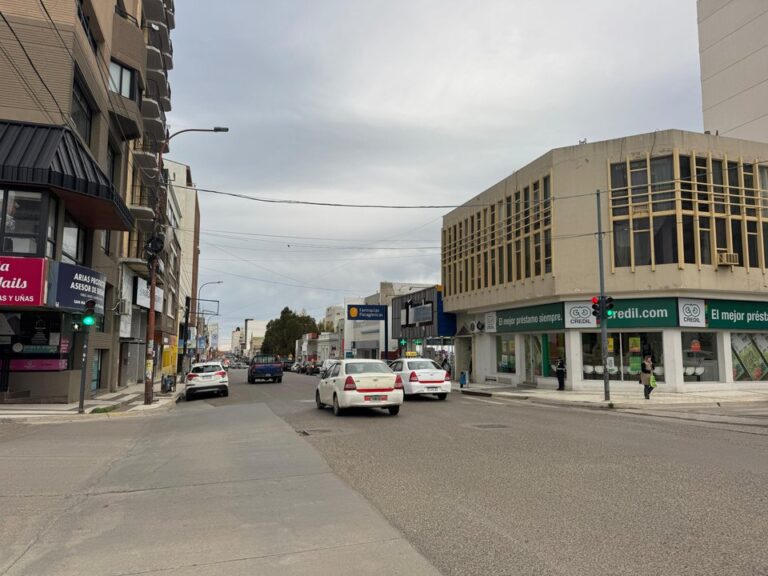 Jueves nublado y levemente ventoso en Comodoro