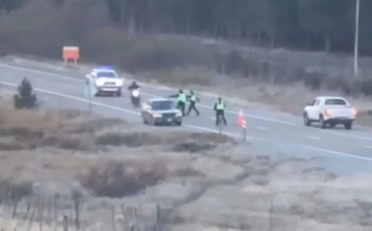 Escándalo en la cordillera: una efectiva policial involucrada en picadas clandestinas