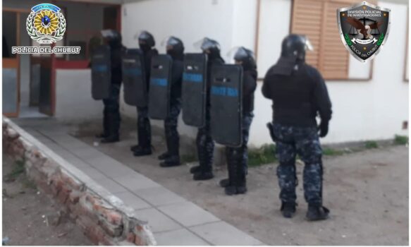 Allanamiento en el barrio 2 de abril de Rawson