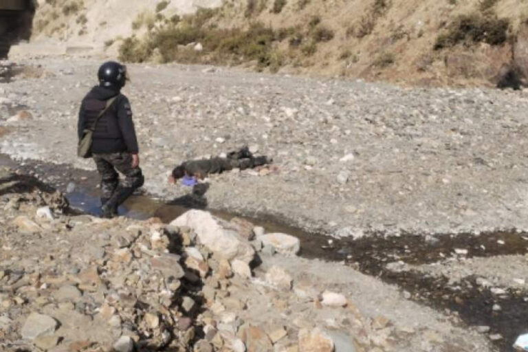 Terroristas:  Evistas armados asesinaron a policías que intentaban defender Llallagua