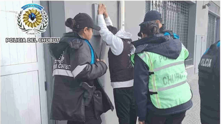 Inhibía cierres centralizados de autos en Polonia y Canadá