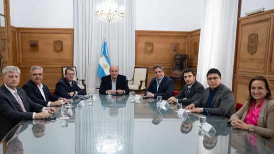 Con Francos, Prunotto trató la baja en los fondos provinciales