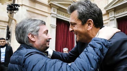 Massa y Máximo se mueven para discutir las listas en la Provincia