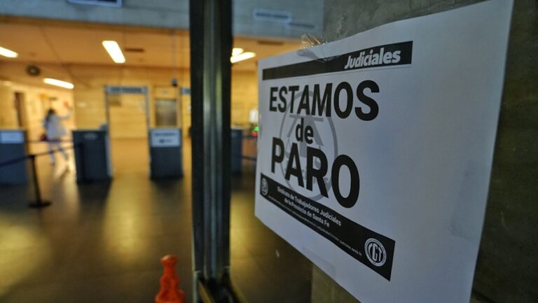 Los judiciales vuelven a parar mañana