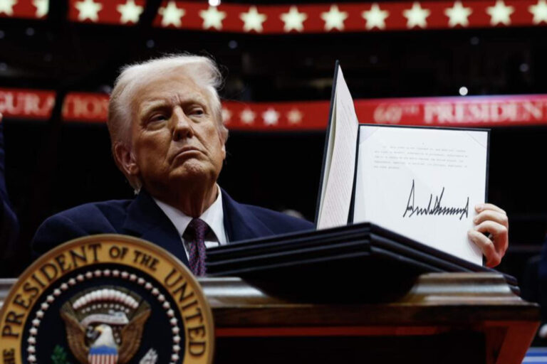 Donald Trump logró aprobar la mayor baja de impuestos en la historia de Estados Unidos