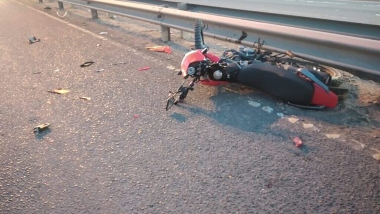 Grave accidente en Ruta 7: un joven motociclista tuvo que ser trasladado al hospital