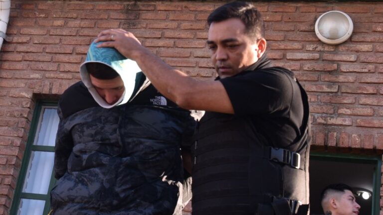 Lo condenaron a 13 años por el abuso de la adolescente que se quitó la vida