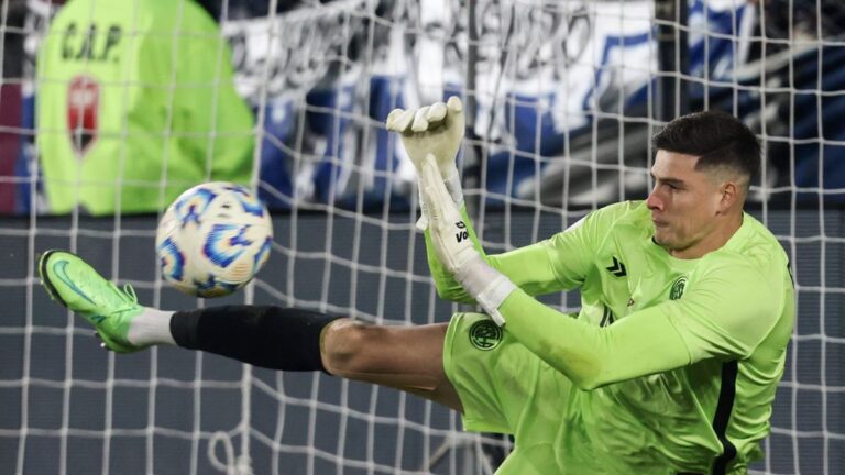 San Lorenzo venció por penales a Quilmes y avanzó a los octavos de final de Copa Argentina