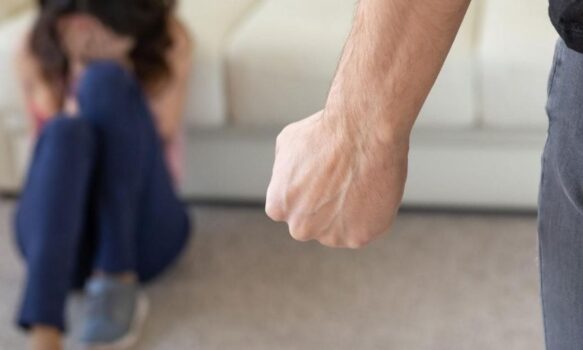 Detienen a hombre por violencia de género y resistencia a la autoridad en Trelew