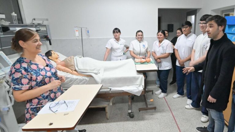 El Hospital Alvear inauguró su Centro de Día