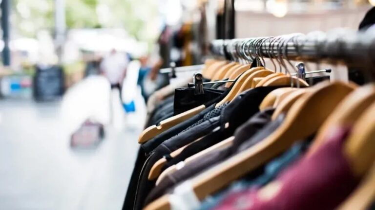 Caen 4,2% las ventas minoristas pymes en septiembre y crece la incertidumbre económica