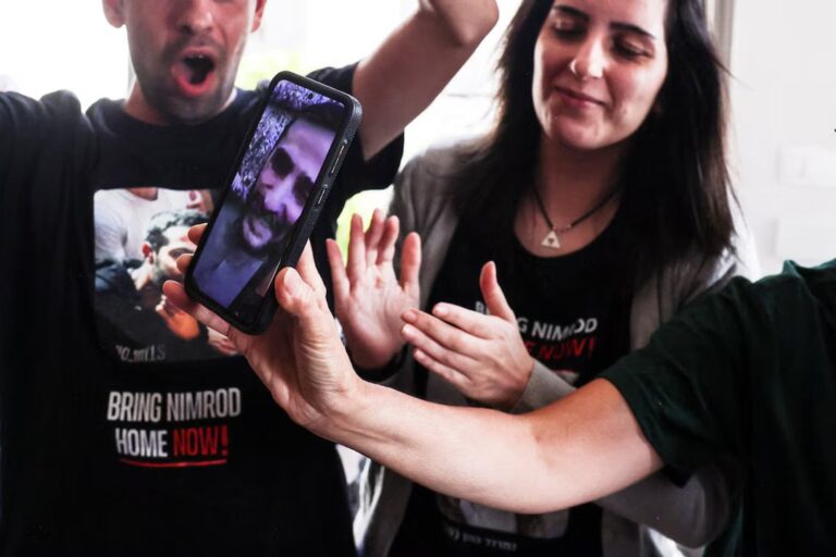 Hamas liberó a los últimos 20 rehenes tras un acuerdo de paz con Trump; entre ellos hay dos argentinos