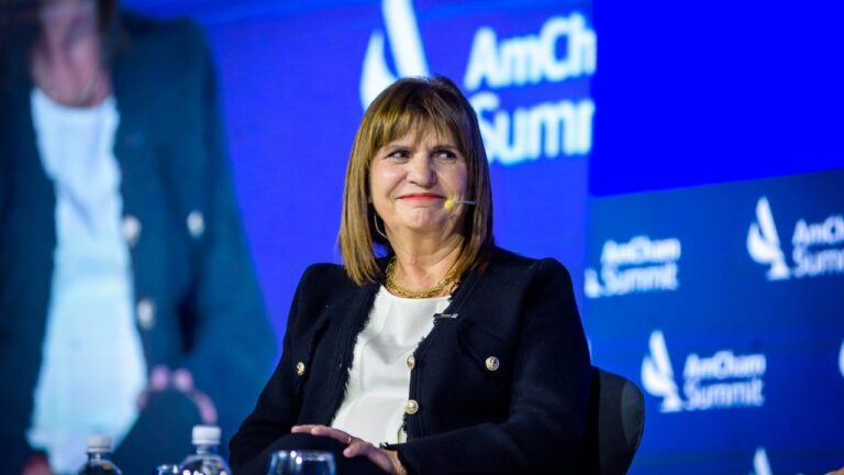 Patricia Bullrich presentó su renuncia al Ministerio de Seguridad y asumirá como senadora nacional