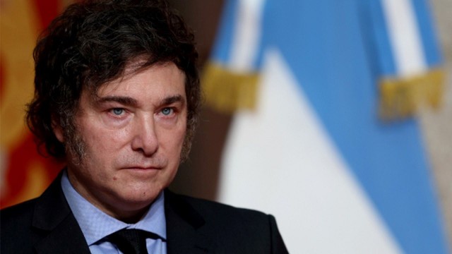 Milei y los dólares del colchón: «Ahora nadie va a controlar cómo cada argentino usa sus ahorros»