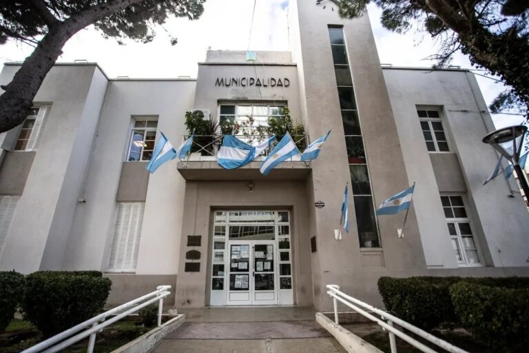 Ofrecen descuento del 25% y cuotas sin interés a quienes realicen el pago anual de impuestos municipales