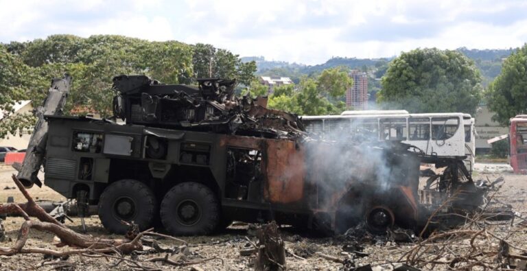 Se conocieron las primeras cifras de civiles y militares muertos en el operativo de Estados Unidos para capturar a Maduro