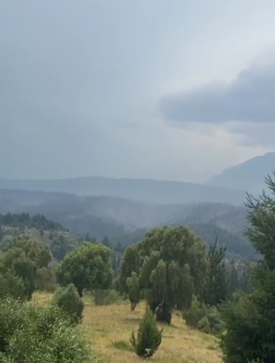 Llovió en Epuyén y El Hoyo, en medio del incendio que afecta a la cordillera de Chubut