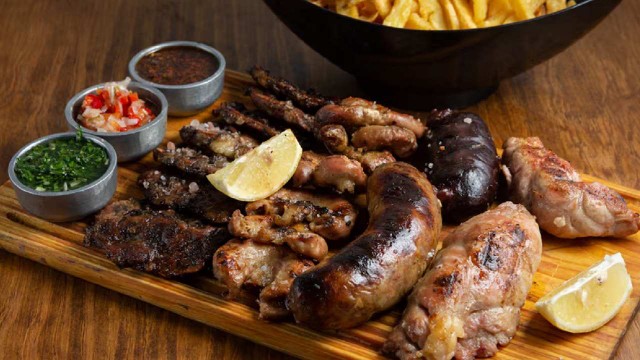 Asado, en oferta en Coto, Carrefour y Jumbo: dónde conseguís los cortes más baratos