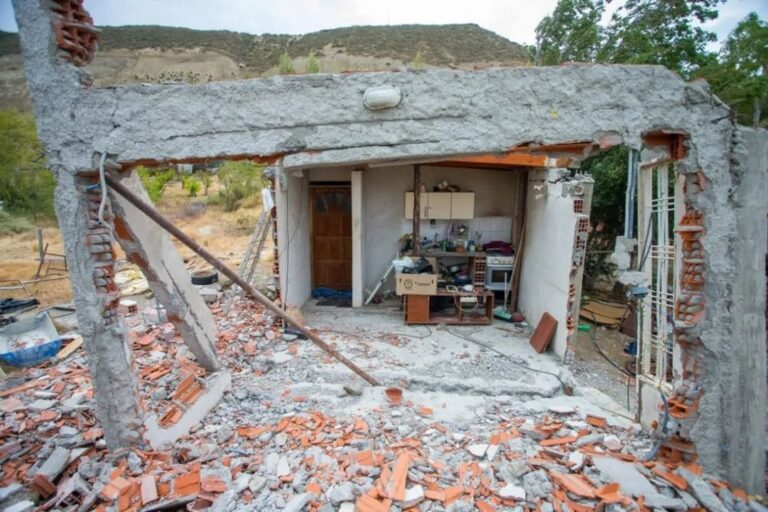 Linares propone declarar a Comodoro zona de catástrofe y crear un fondo para otorgar créditos a tasa cero a los afectados