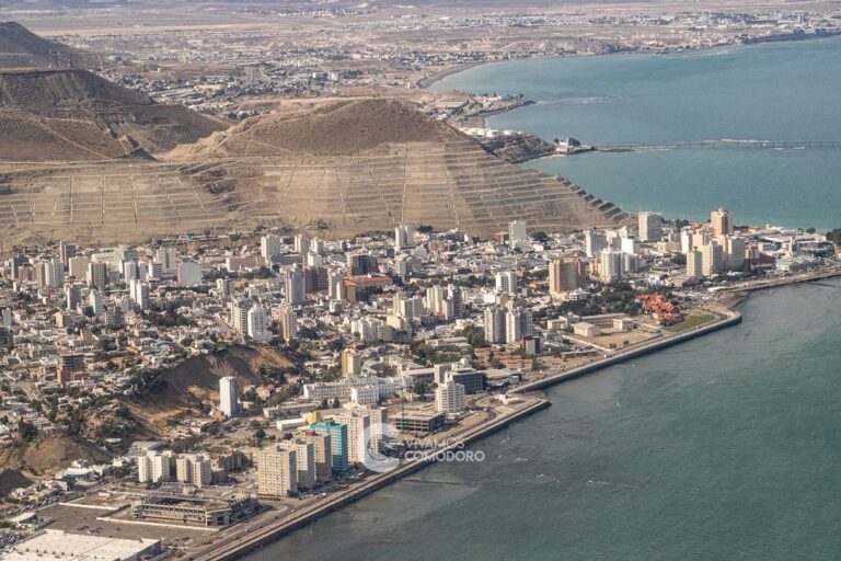 Desapareció una adolescente de 13 años en Comodoro y la buscan intensamente